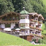 Haus Am Sonnenhang Ξενοδοχείο με διαμερίσματα Φίνκενμπεργκ
