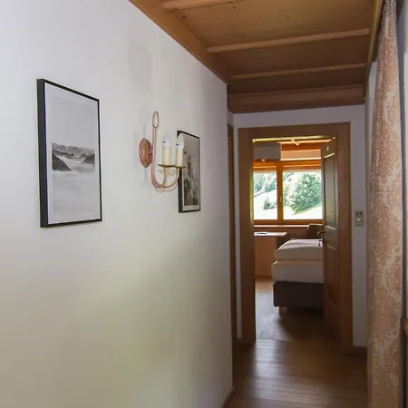 Aparthotel Haus Am Sonnenhang Finkenberg