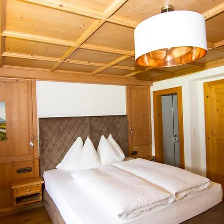 Haus Am Sonnenhang 3* Finkenberg