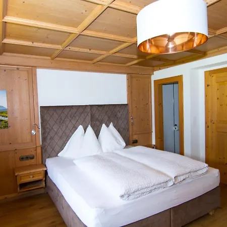 Haus Am Sonnenhang 4*