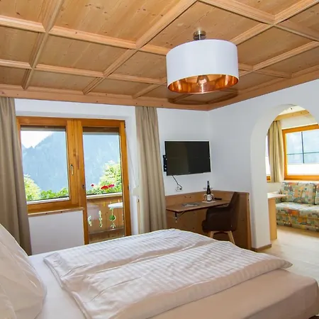 Haus Am Sonnenhang 4*