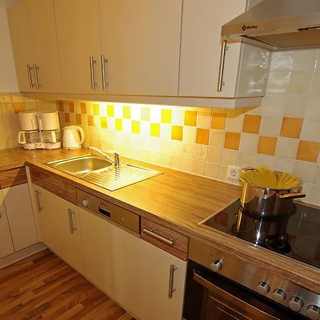 Ξενοδοχείο με διαμερίσματα Haus Am Sonnenhang 4*