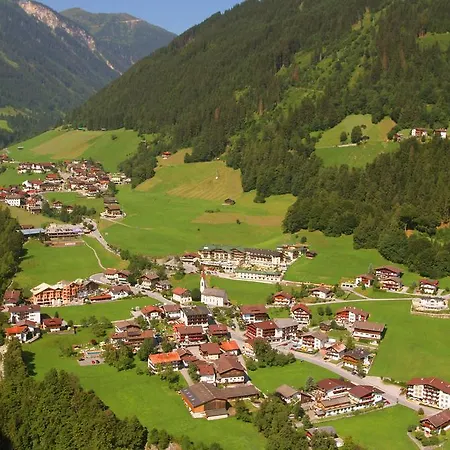 Ξενοδοχείο με διαμερίσματα Haus Am Sonnenhang 4*