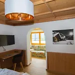 Apartahotel Haus Am Sonnenhang 4*