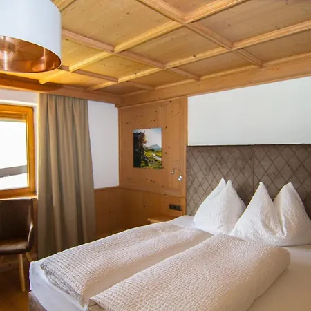 Haus Am Sonnenhang 4* Φίνκενμπεργκ