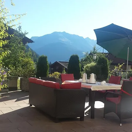 Apart Otel Haus Am Sonnenhang 4*