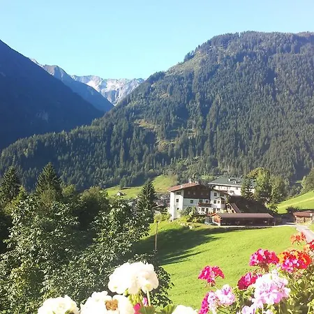 Haus Am Sonnenhang Finkenberg